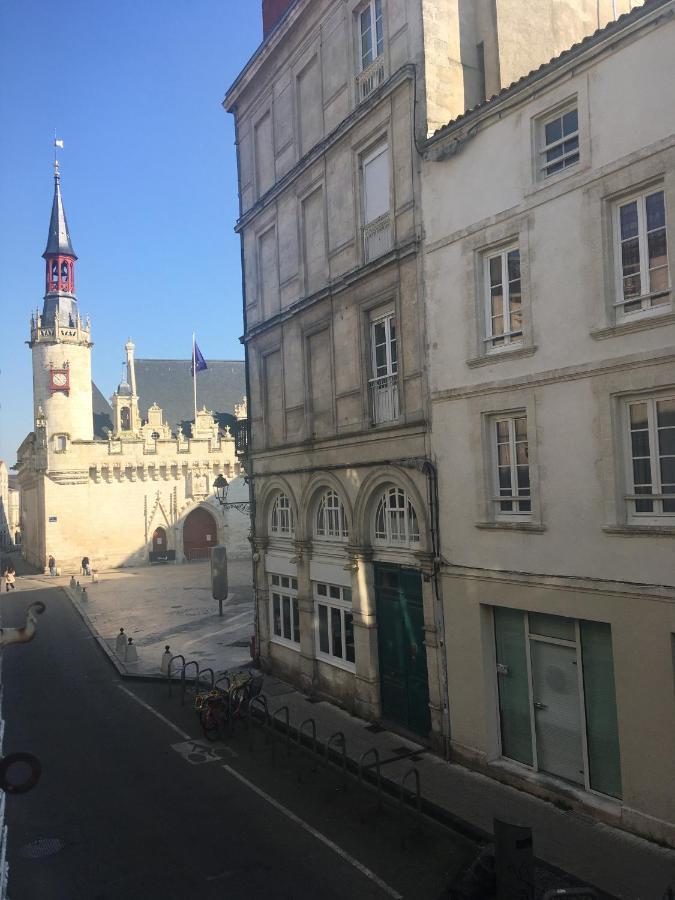 Hotel De Ville 3 Et Parking La Rochelle  Exterior foto